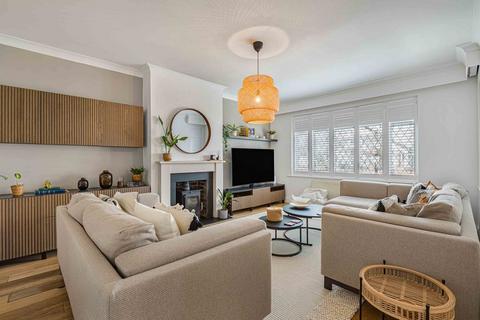 4 bedroom semi-detached house for sale, Braundton Avenue, Sidcup
