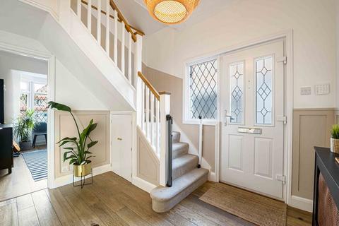 4 bedroom semi-detached house for sale, Braundton Avenue, Sidcup