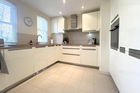 2 bedroom apartment for sale, St. Margaret's At Cliffe
