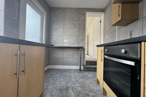 3 bedroom terraced house for sale, Leslie Road, Gillingham