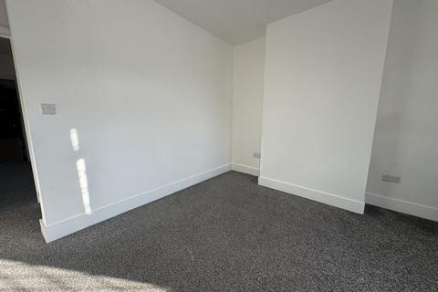 3 bedroom terraced house for sale, Leslie Road, Gillingham