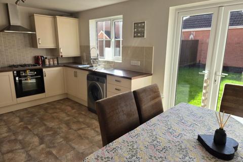 3 bedroom semi-detached house for sale, Belton Park Road, Skegness, PE25 1GW
