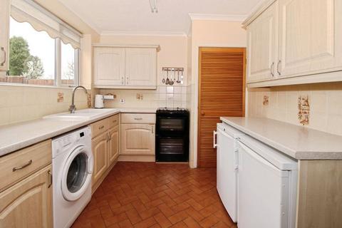 2 bedroom detached bungalow for sale, Greenwood Road, Aldridge, WS9 8XA