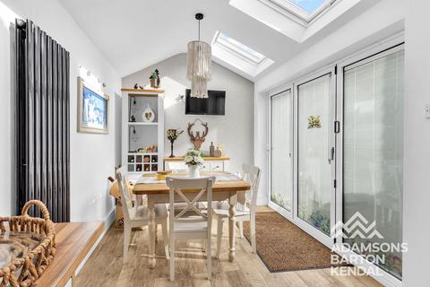 undefined, Bowland Grove, Milnrow, OL16