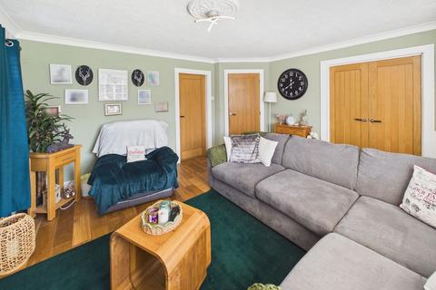 3 bedroom bungalow for sale, Bowland Grove, Milnrow, OL16
