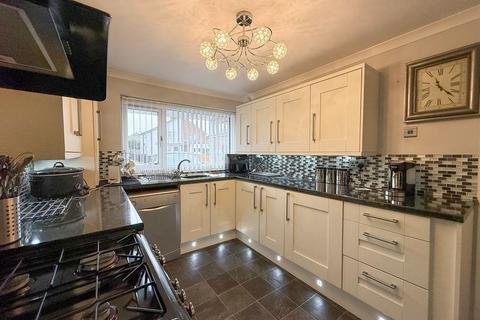 3 bedroom semi-detached house for sale, Rowan Grove, Burntwood, WS7 4RL