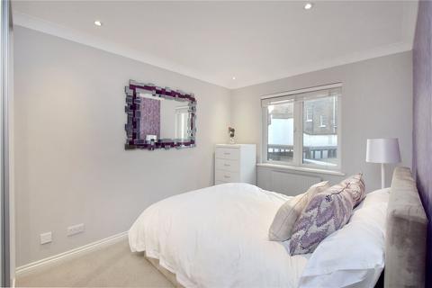 undefined, St. John Street, London, EC1V
