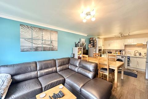 2 bedroom apartment for sale, Chester Road, Stretford M32