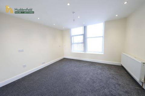 2 bedroom apartment to rent, Trinity Street, Huddersfield