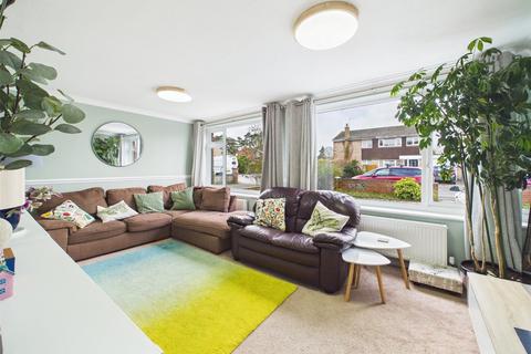 4 bedroom semi-detached house for sale, Cherry Tree Road, Oxfordshire OX39