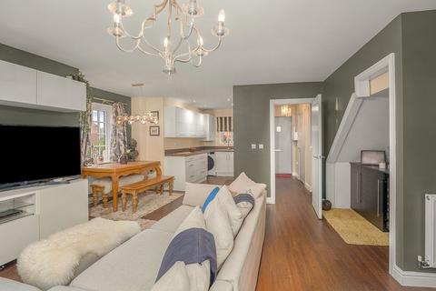 3 bedroom terraced house for sale, Parsons Piece, Banbury