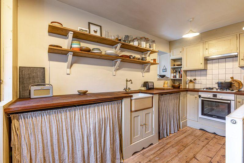 Breakfasting Kitchen