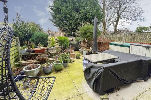 3 bedroom house for sale, Rectory Hill, Bury