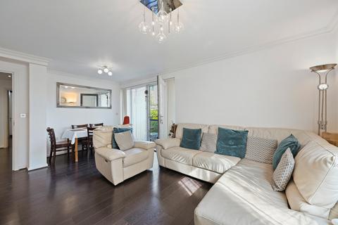 2 bedroom flat for sale, Oat House, 5 Peacock Close, Mill Hill, London NW7