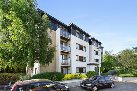 2 bedroom flat for sale, Oat House, 5 Peacock Close, Mill Hill, London NW7