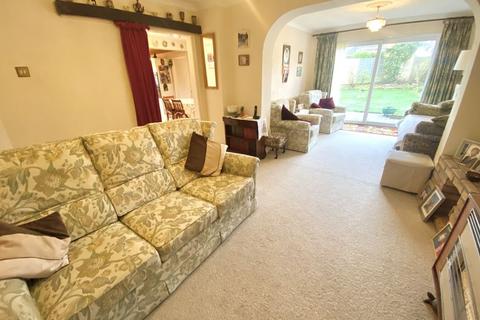 4 bedroom semi-detached bungalow for sale, Dalewood Road, Fareham PO15