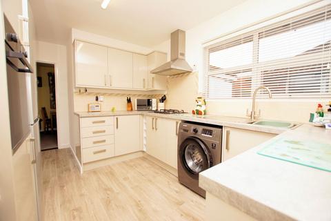 3 bedroom semi-detached bungalow for sale, Walnut Drive, Stubbington, PO14