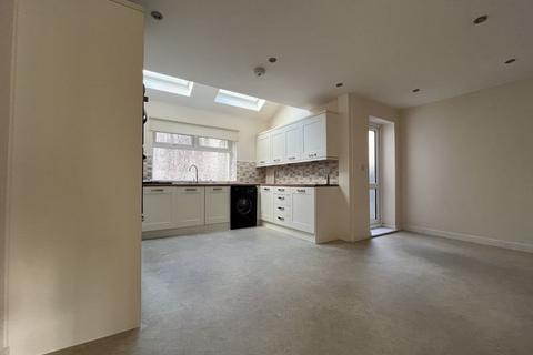 3 bedroom semi-detached house to rent, Edgar Terrace, Plymouth