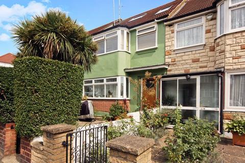4 bedroom terraced house for sale, Clare Road, Greenford