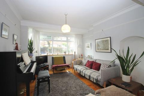 4 bedroom terraced house for sale, Clare Road, Greenford