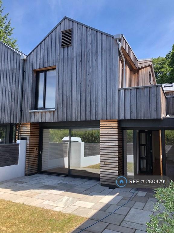 Melrose, 4 Riverwood, Staverton