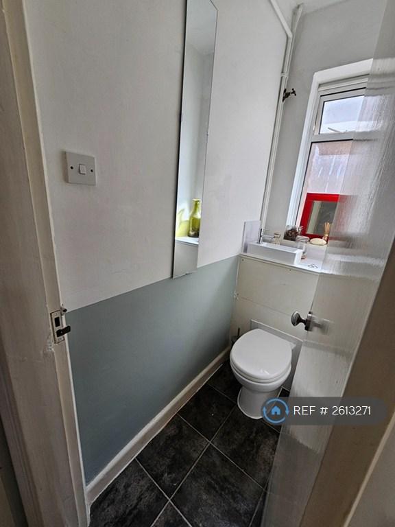 Wc Room 3
