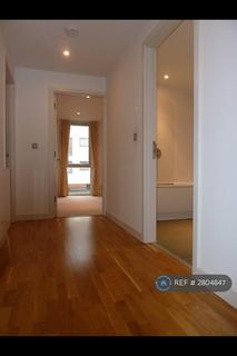2 bedroom flat to rent, Castle Quay, Bedford, MK40