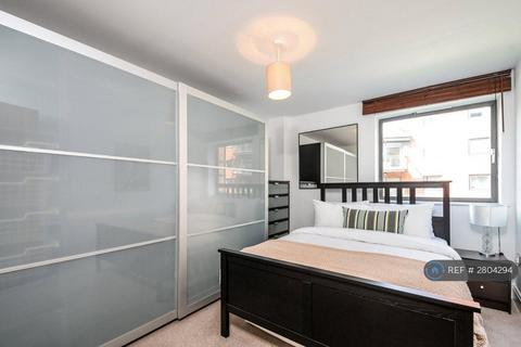 3 bedroom flat to rent, Tounson Court, London, SW1P