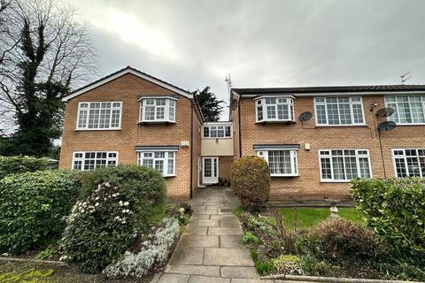 2 bedroom apartment to rent, Rivington Close, Southport PR8