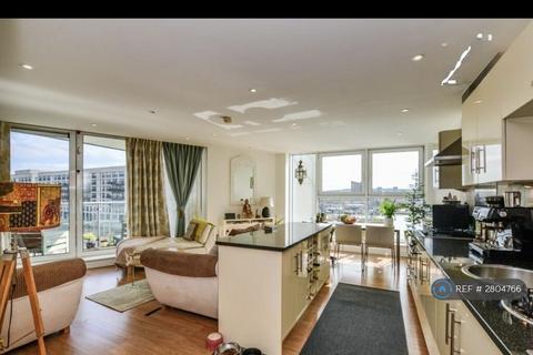 2 bedroom flat to rent, The Mast, London, E16