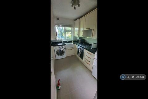 undefined, Torrington Park, London, N12