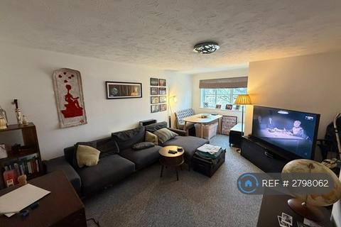 undefined, Offers Court, Kingston Upon Thames, KT1