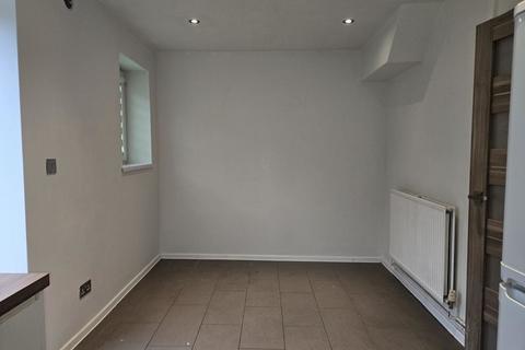 3 bedroom terraced house to rent, Burnel Road, Selly Oak, Birmingham