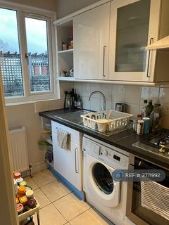 2 bedroom flat to rent, Fortess House, London, NW5