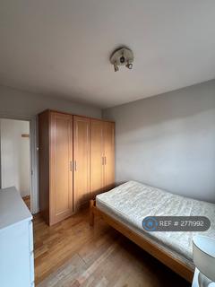 2 bedroom flat to rent, Fortess House, London, NW5