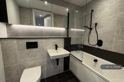 2 bedroom flat to rent, Marlstone Avenue, Salford, M3