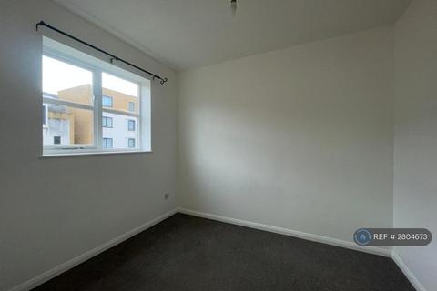 1 bedroom flat to rent, Archers Court, South Ockendon, RM15