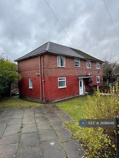 3 bedroom semi-detached house to rent, Glamis Avenue, Manchester, M11