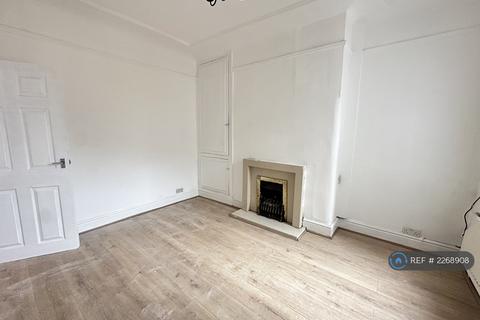 2 bedroom terraced house to rent, Manningham Road, Liverpool, L4