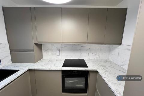 Studio to rent, London, London, W2