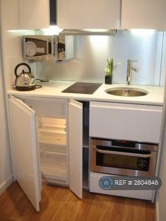 1 bedroom flat to rent, Bridgewater Place, Leeds, LS11