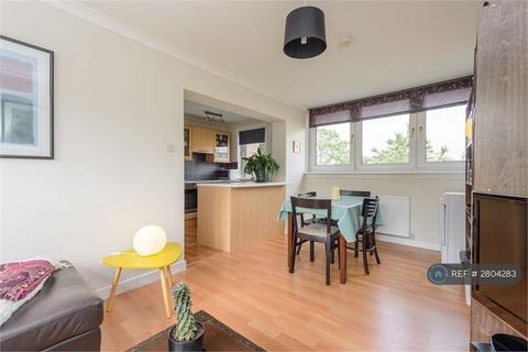 undefined, Redbraes Grove, Edinburgh, EH7