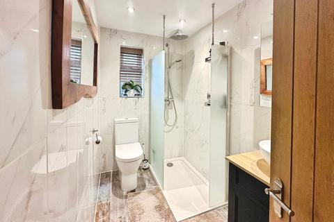 3 bedroom detached bungalow for sale, Seaview Road, Brightlingsea, Colchester CO7
