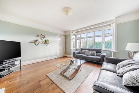 5 bedroom detached house for sale, Tiverton Road, Cullompton