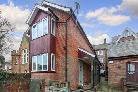 1 bedroom maisonette for sale, High Street, Berkhamsted