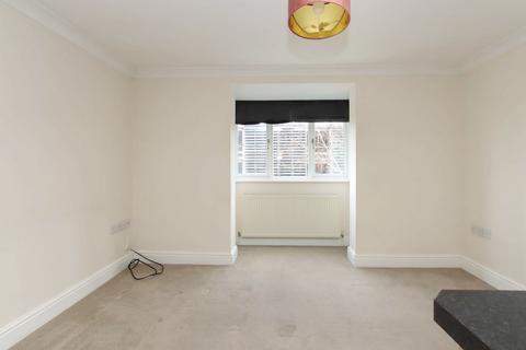 1 bedroom maisonette for sale, High Street, Berkhamsted