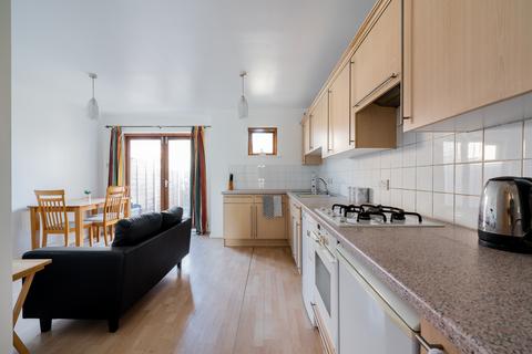 undefined, Indigo Mews, Ashton Street, London E14