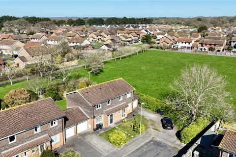 Bluebell Close, Christchurch BH23