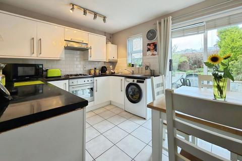 undefined, Ffordd Dewi, Swansea SA6