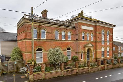 2 bedroom apartment for sale, Main Road, Havenstreet, Isle of Wight